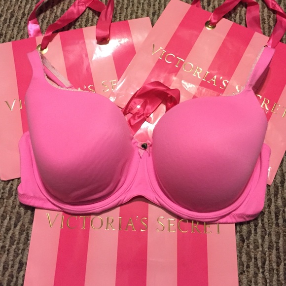 38 DD Victoria's Secret