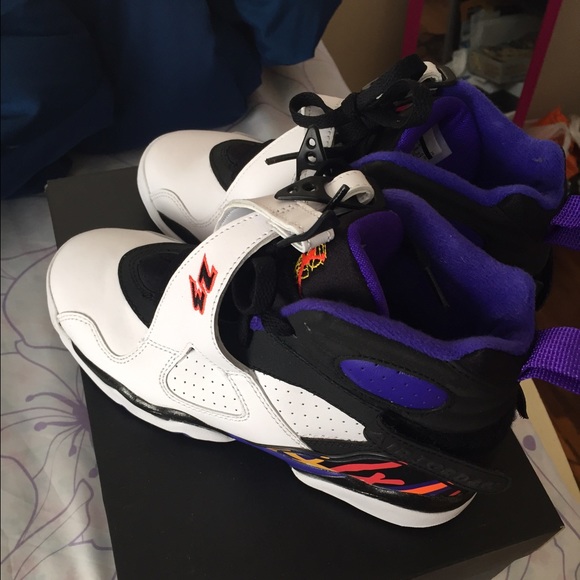 Jordan 8s - Picture 2 of 3
