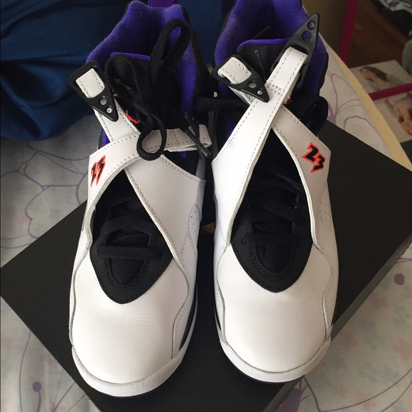 Jordan 8s - Picture 3 of 3
