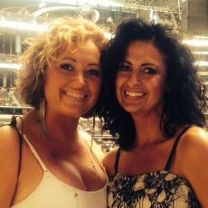 Meet your Posher, Leah young