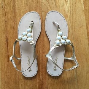 NWT Lilly Pulitzer Beach Club Sandal (Size 8)