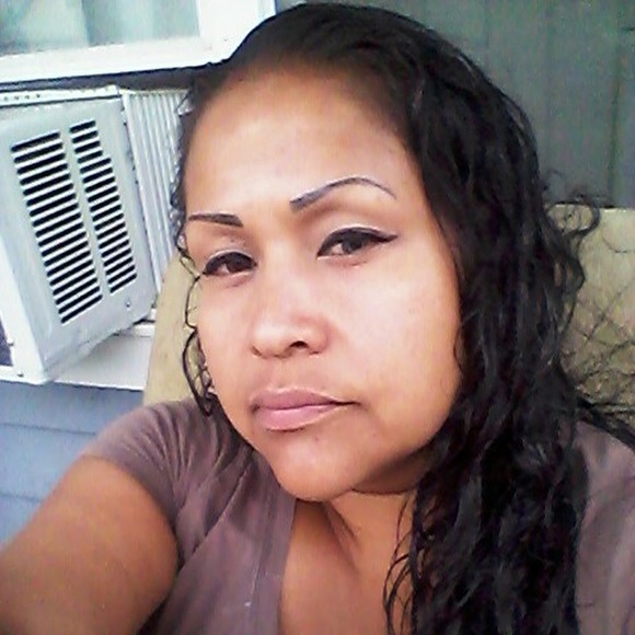 Meet your Posher, Mf Clara