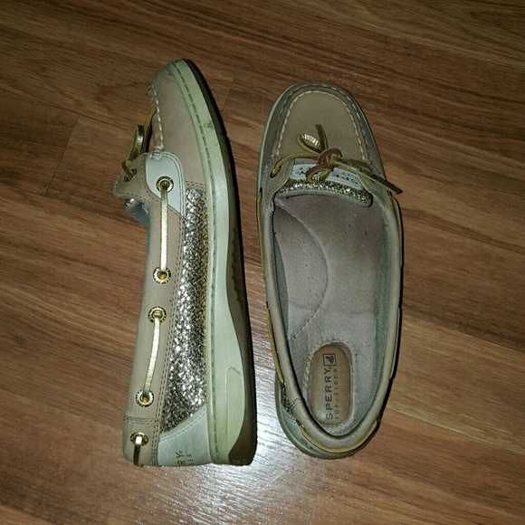 Sperry boat shoes