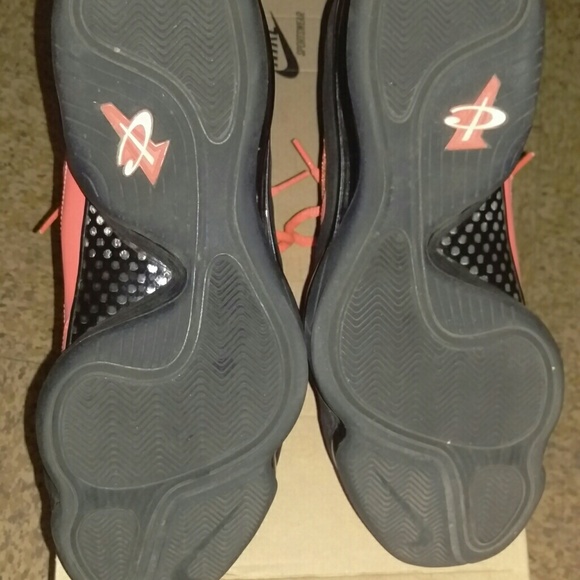 Nike Air Penny V 5 Total Crimson - Picture 3 of 4