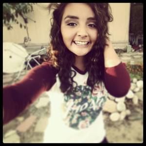 Meet your Posher, Deandra