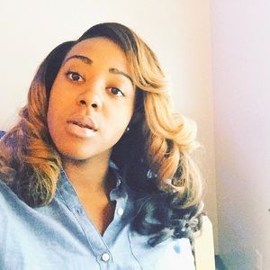 Meet your Posher, Arin