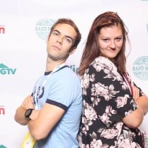 Meet your Posher, Reagan