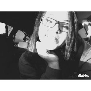 Meet your Posher, Deeanndra