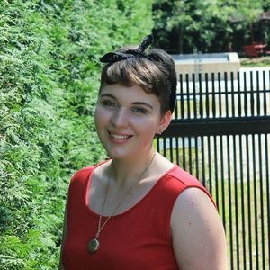 Meet your Posher, Vicky