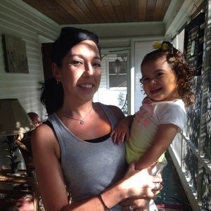 Meet your Posher, Nicole