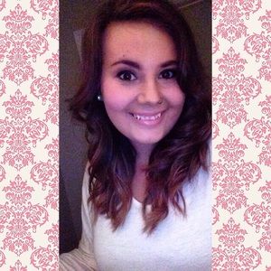 Meet your Posher, Lexi