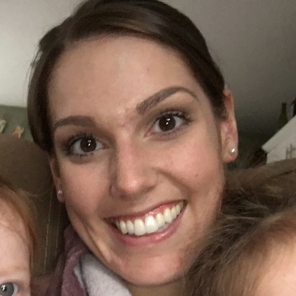 Meet your Posher, Tera - Picture 1 of 1