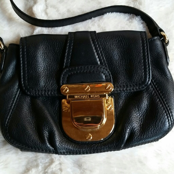Authentic Michael Kors crossbody