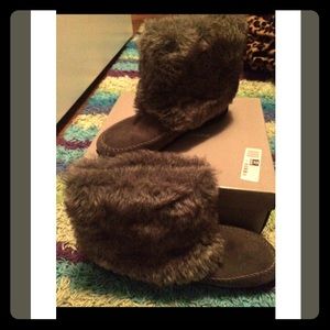 Fuzzy boots