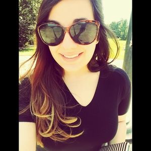 Meet your Posher, Iman-farah