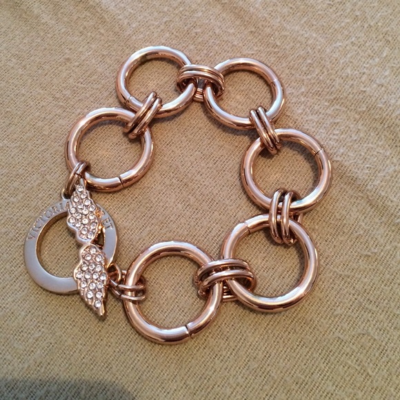 Victoria's Secrer Angel rose gold link bracelet - Picture 1 of 3
