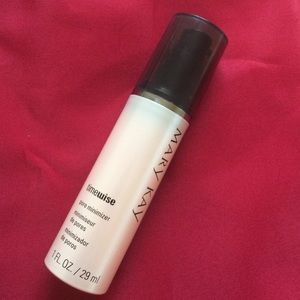 Mary Kay pore minimizer