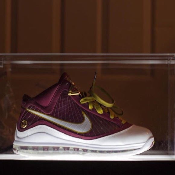 Meet your Posher, Henry - Picture 1 of 1