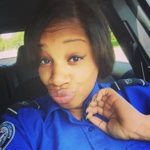 Meet your Posher, Sabrina