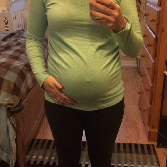 Meet your Posher, Cassandra - Picture 1 of 1