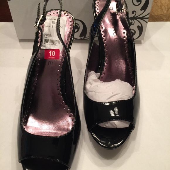NEW black🍷 patten leather sandals 4" heels☕️