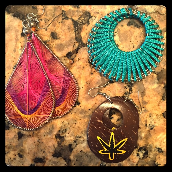 3 pairs of earrings