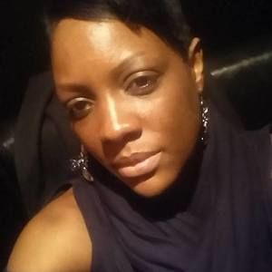 Meet your Posher, Camille