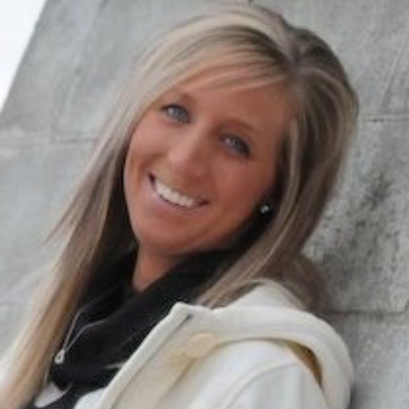 Meet your Posher, Lindsey - Picture 1 of 1