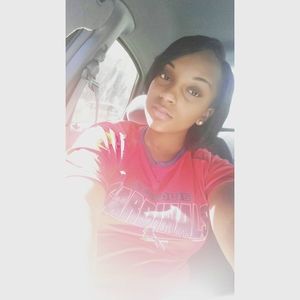 Meet your Posher, Anissa