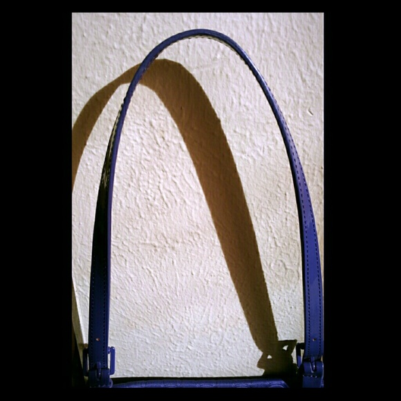 Added attachments for Michael Kors purse
