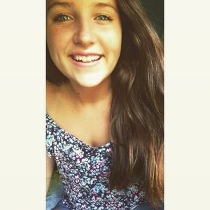 Meet your Posher, Anna