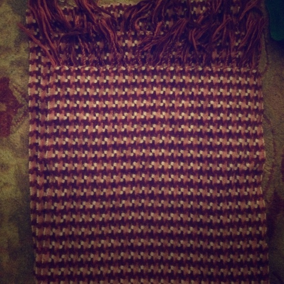 Pink and red fleece scarf