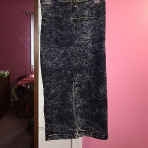 High waisted acid wash denim pencil skirt