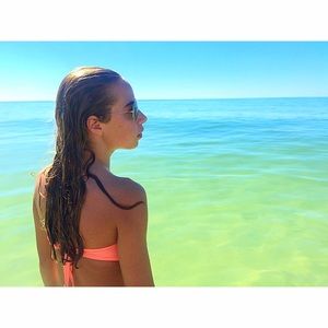 Meet your Posher, Camille