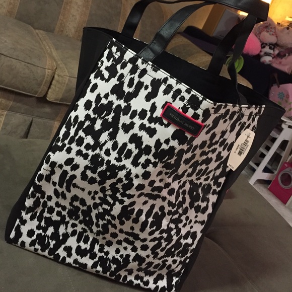 Victoria's Secret Handbags - Victoria Secret Animal Print Tote