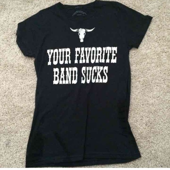 Hot topic t shirt