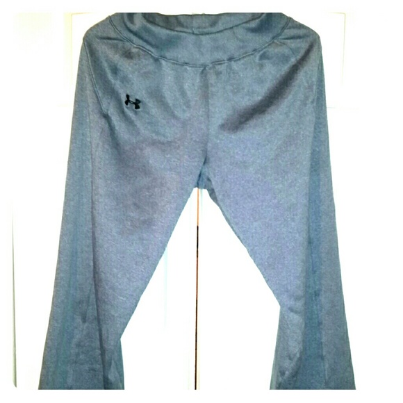 XS UA grey pants