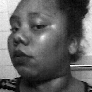 Meet your Posher, Lanell