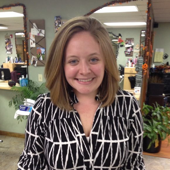 Meet your Posher, Nicole