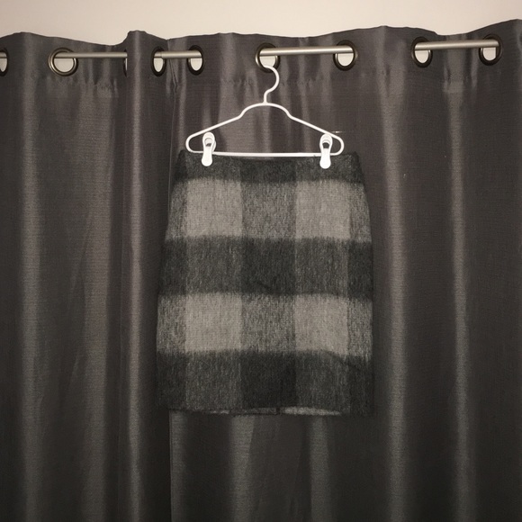 NWOT Talbots plaid wool skirt in grey