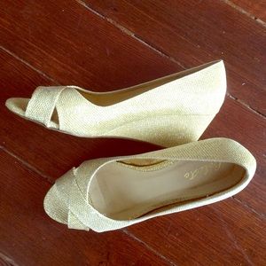 Gold wedges by Celeste
