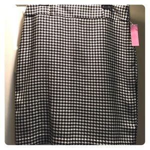 Houndstooth Pencil Skirt