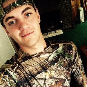 Meet your Posher, Christian