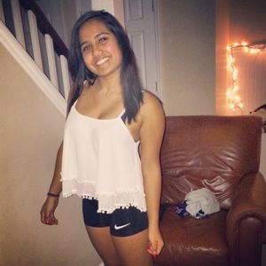 Meet your Posher, Geetika