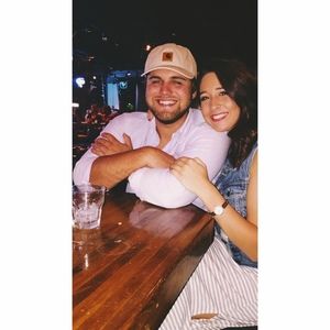 Meet your Posher, Dana