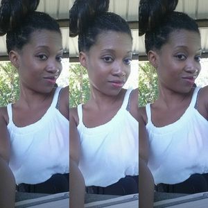 Meet your Posher, Deidre