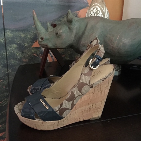 💯Authentic Coach Wedges