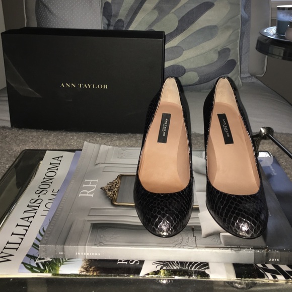 Ann Taylor Snake Skin Print Pumps