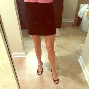 Mini skirt. Never worn Fits great for size 0-2