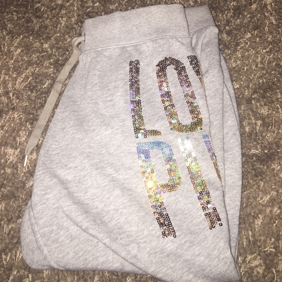 PINK Victoria's Secret Pants - Pink sweatpants